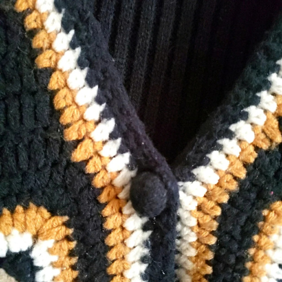 Aware Vest Women's Large Vintage Leather Knit Black/Beige Crochet Sweater - Picture 5 of 7